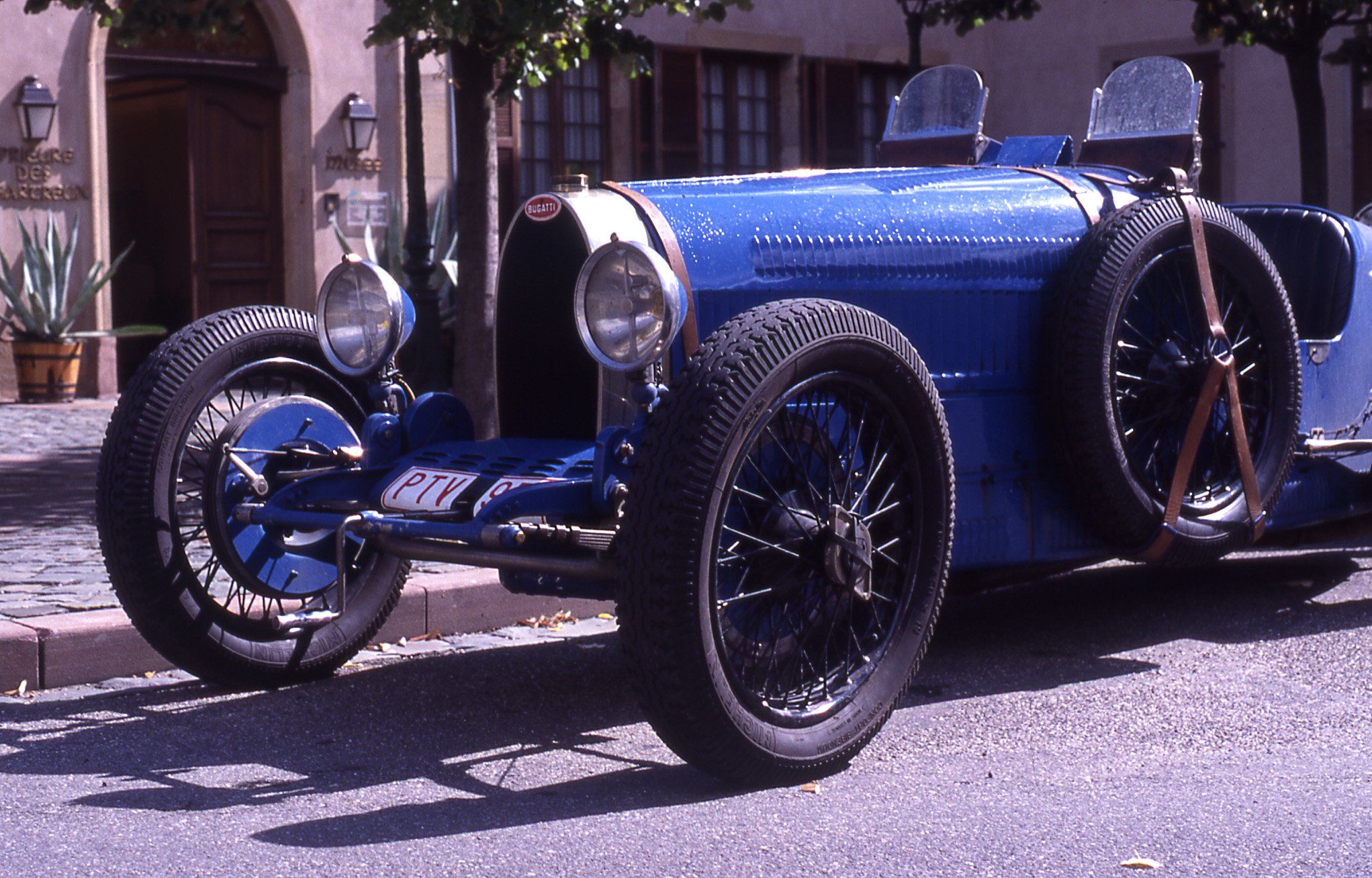 Bugatti 100 ouvrira ses portes le 18 décembre à Autoworld Brussels