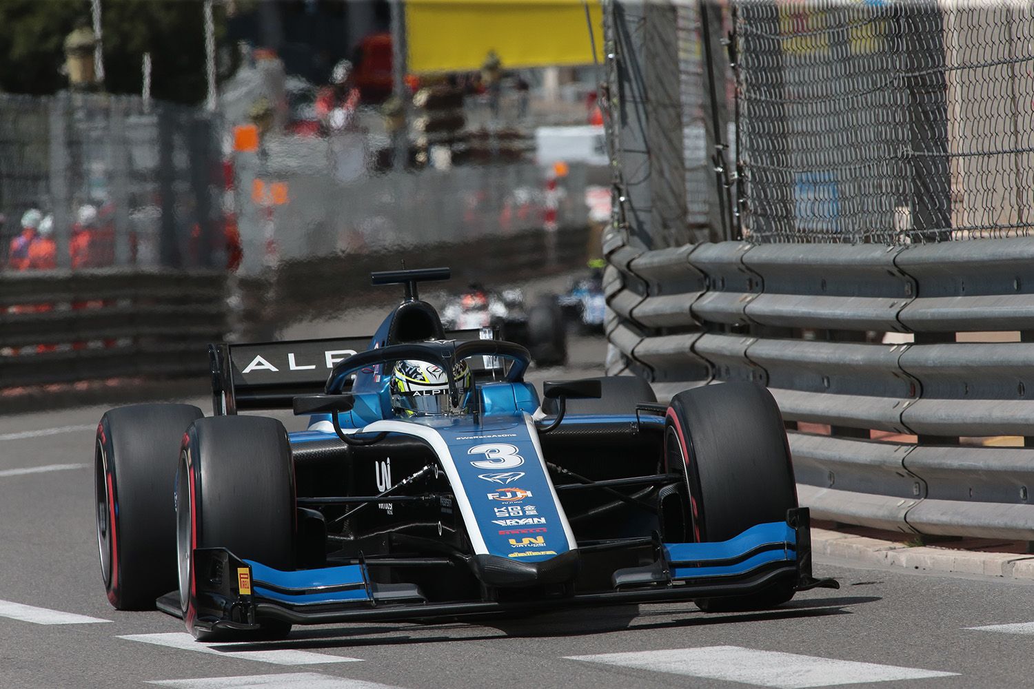 F2 Monaco : Guanyu Zhou premier vainqueur du week-end